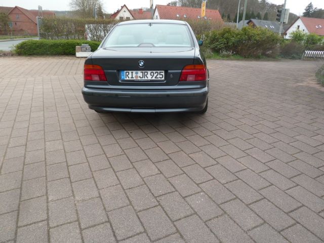 BMW 528i E39 in Rinteln