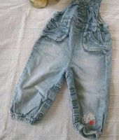 Latzhose Jeans C&A Gr. 80 Bayern - Dettelbach Vorschau