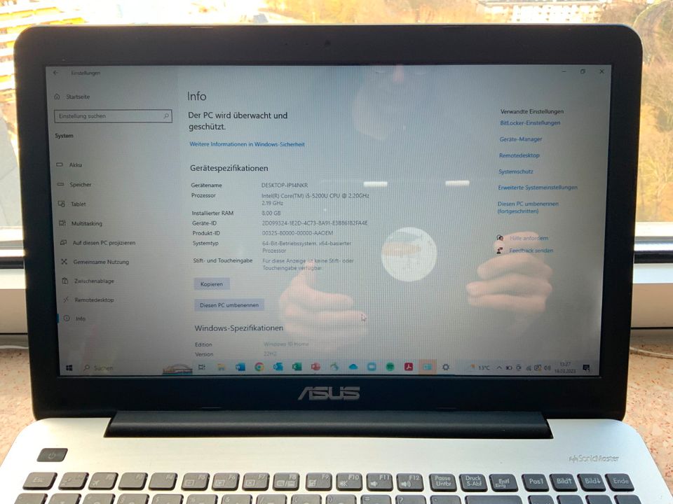 Asus F555L Laptop 15,6 Zoll Intel Core I5/500GB SSD/8GB RAM in Köln