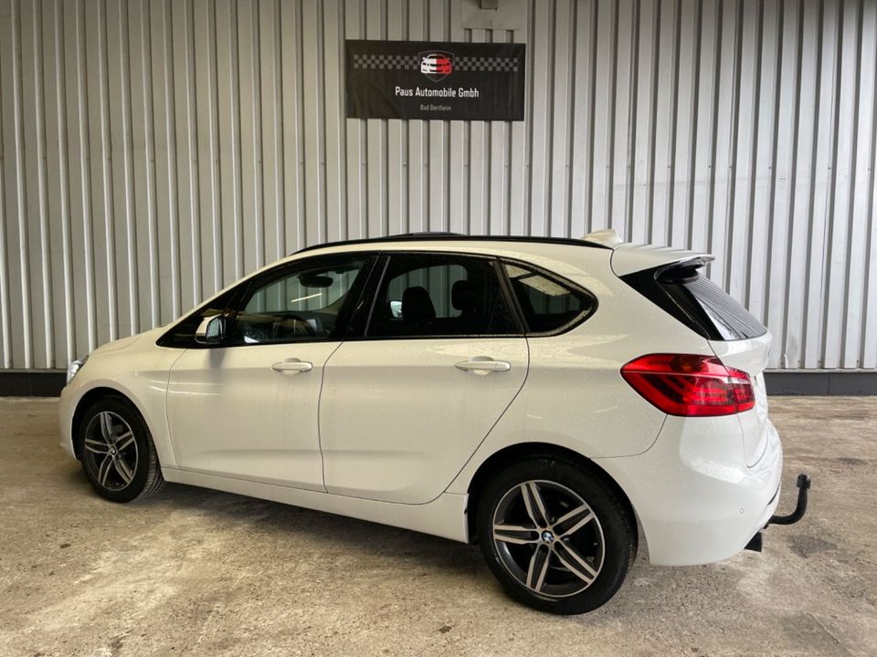 BMW 218 d Panorama / LED / Navigation in Bad Bentheim