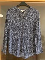 Esprit Shirt Bluse Tunika blau weiß Gr. 40 Viskose Nordrhein-Westfalen - Moers Vorschau