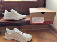 Hübsche weiße Sneaker von Ara in der Gr. 37,5 Östliche Vorstadt - Fesenfeld Vorschau