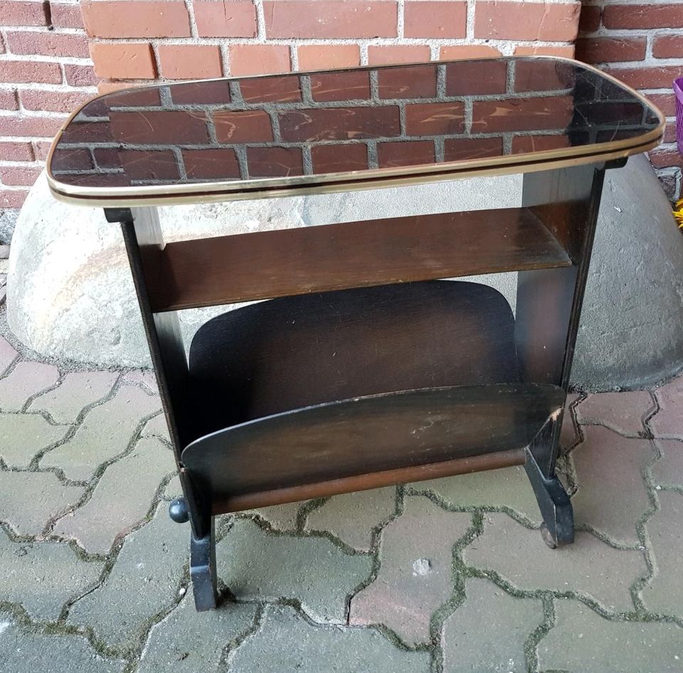 50er 60er Jahre Tisch / Zeitungswagen / Wohnzimmertisch in Sarstedt