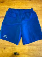 Kurze Hose Sporthose Decathlon Gr. 128 dunkelblau Baden-Württemberg - Hausen Vorschau