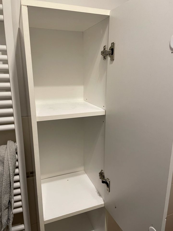 Badezimmer Schrank in Linz am Rhein