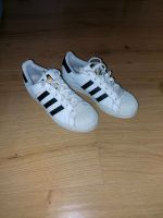 Adidas Superstars gr.36 2/3 Nordrhein-Westfalen - Nettetal Vorschau