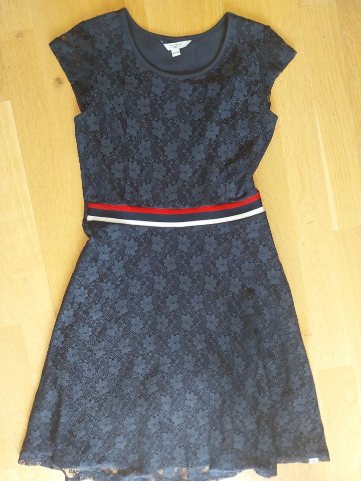 Tom Tailor Mädchenkleid 152/158cm in München