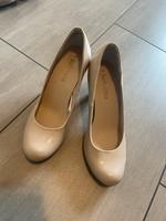 Pumps beige Größe 38 Bayern - Riedenburg Vorschau