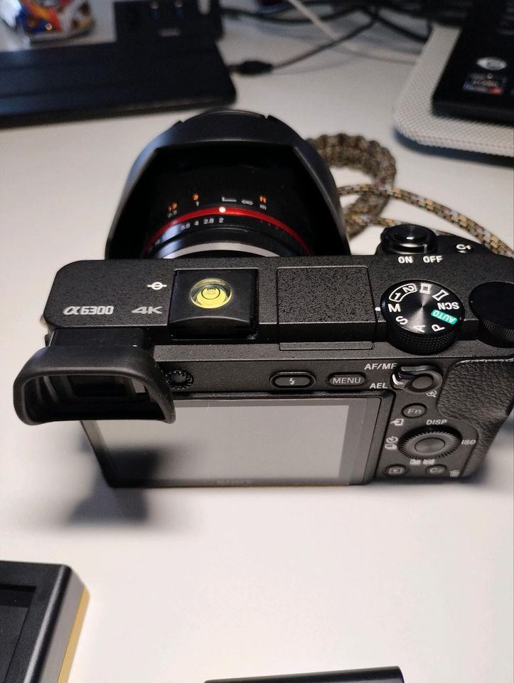 Sony A6300 Kamera Dslr Samyang 12mm Weitwinkel in Stephanskirchen