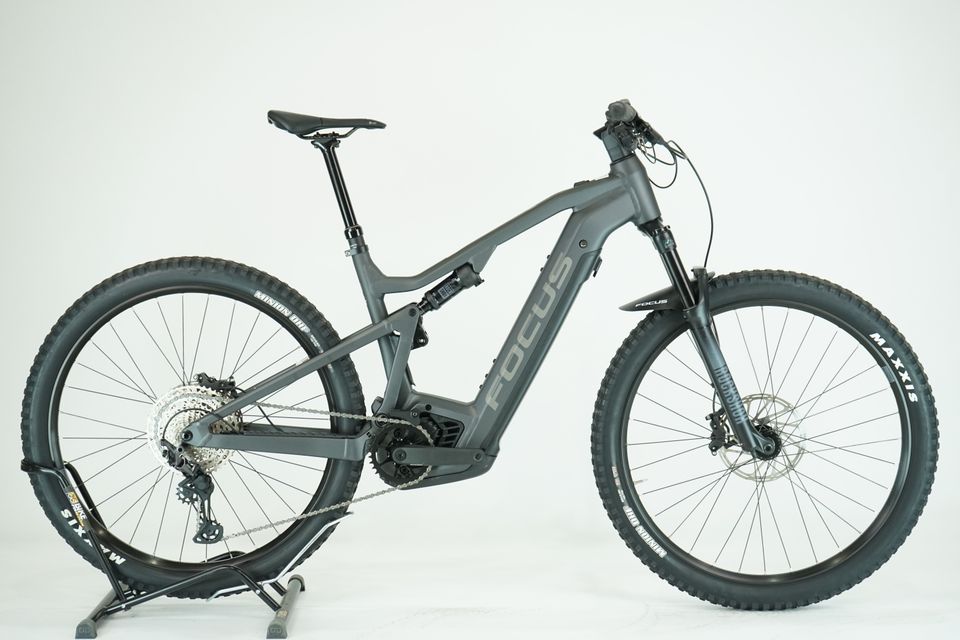 Focus Thron² 6.8 2023 - Fully E Bike - 750Wh-Aluminium -UVP5599€ in Dresden