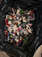 Lego 40kg  plus Figuren Schleswig-Holstein - Silberstedt Vorschau