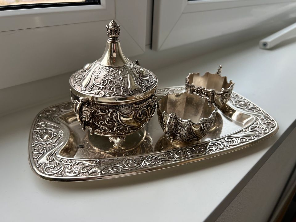 Indisches orientalisches Tee Service Geschirr in Mühlheim an der Donau