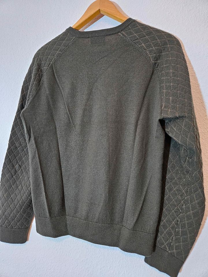 Armani Pullover in Kiel