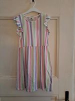 H&m Kleid Streifen Bonbon lila, mint, rosa Gt. 134/140, neu Stuttgart - Stuttgart-West Vorschau