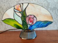 Fächer Tischlampe Tiffany Stil Buntglas Handarbeit 22cm 2 Nordrhein-Westfalen - Olfen Vorschau