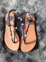 Moschino Badeschuhe, Zehentrenner Gr. 36 Bayern - Landshut Vorschau