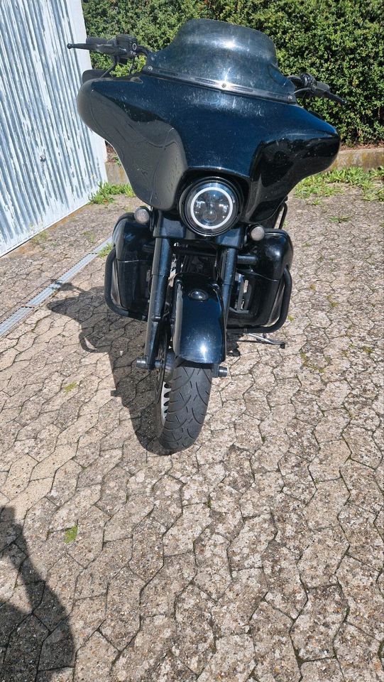 Harley Davidson Street Glide in Kitzingen