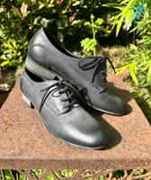 NEUE Leder Halbschuhe/Schnürschuhe - Größe 39 Freiburg im Breisgau - Kirchzarten Vorschau