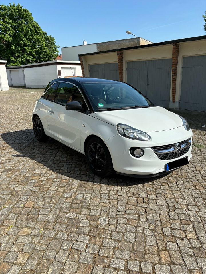 Opel Adam | Infinity Sound | Tempomat | Scheckheftgepflegt in Magdeburg