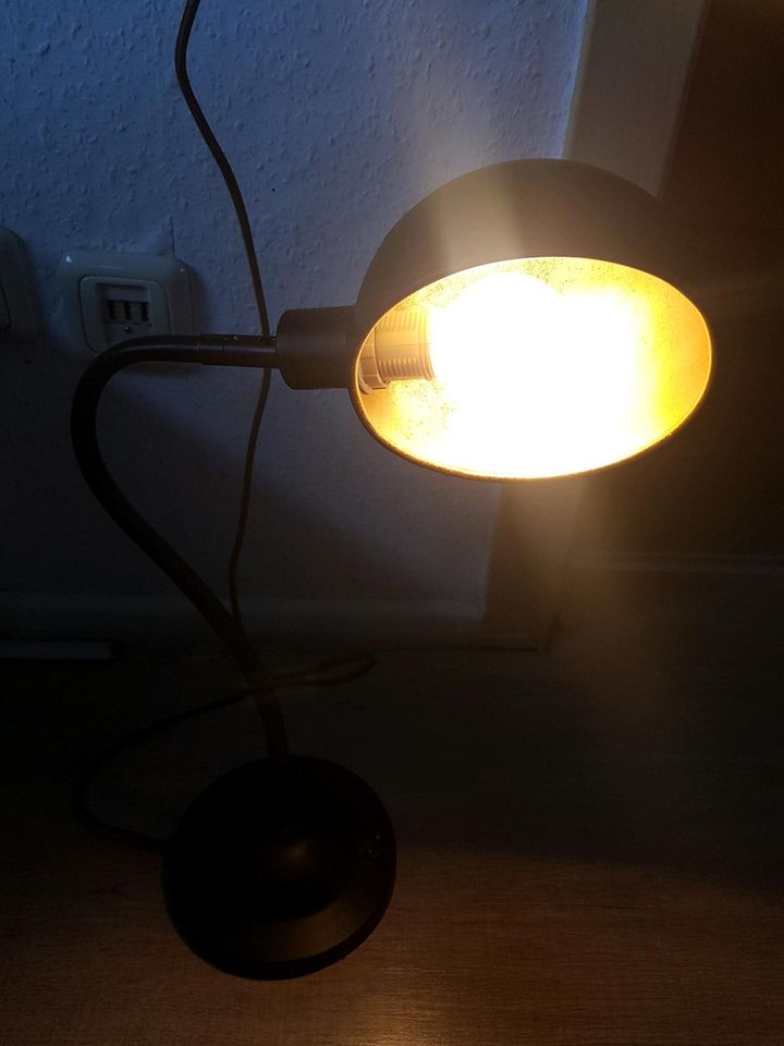 Schreibtischlampe in Ahrensburg
