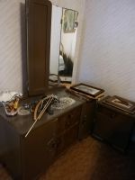 Verschiedene Schlafzimmer Möbel Garderobe, Schrank. 2 Matratze Hessen - Schlüchtern Vorschau