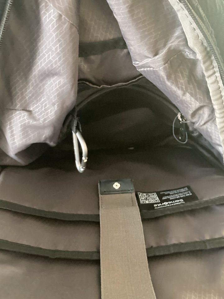 Neuwertiger Samsonite Rucksack mit Laptopfach schwarz in Cadolzburg