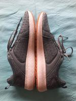 Sportschuhe Crivit LIDL grau weiß Reflexion Halle/Indoor sehr gut Berlin - Neukölln Vorschau