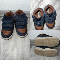 Warme Schuhe || 22 || VTY Elberfeld - Elberfeld-West Vorschau