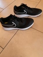 Nike Turnschuhe Damen Gr. 37,5 Schleswig-Holstein - Lübeck Vorschau