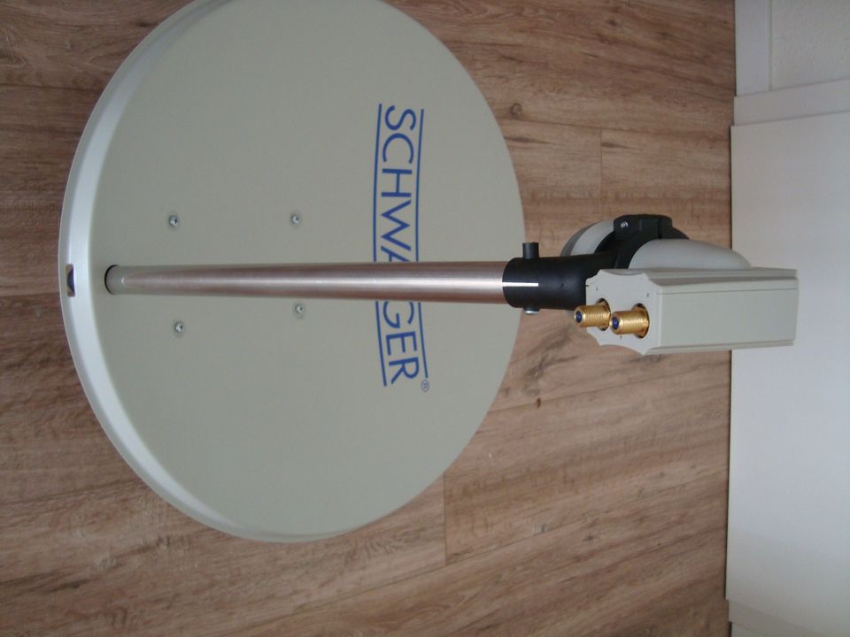 SAT-Offset Antenne mit Twin-LNB 60 cm. Durchmesser in Maasbüll