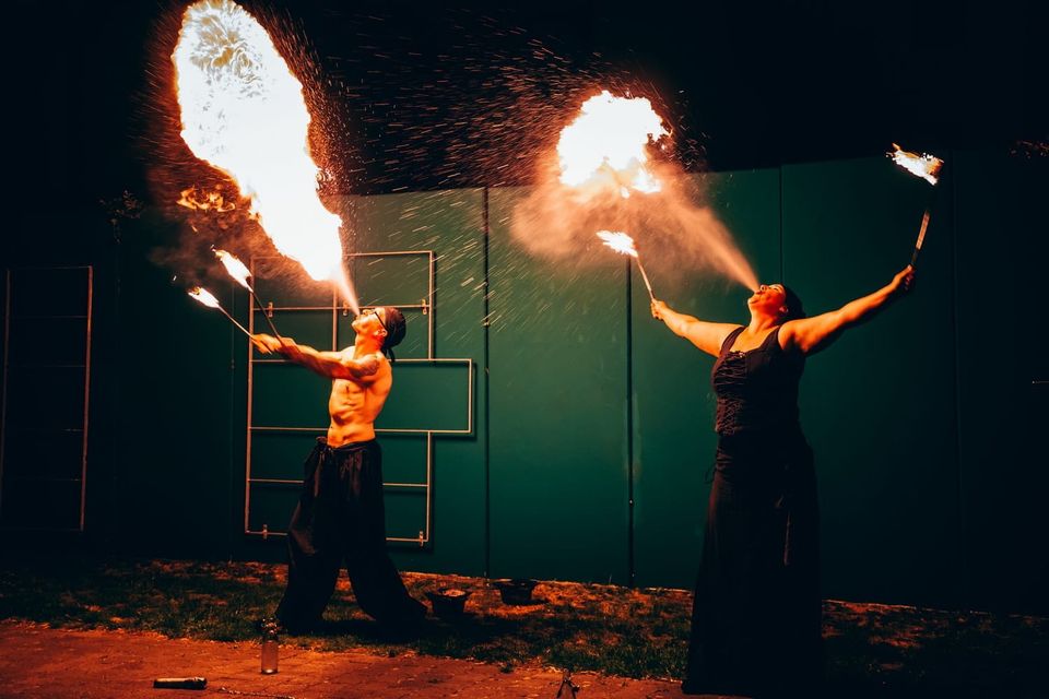 Feuershow, Feuerspucker buchen in Seegebiet Mansfelder Land