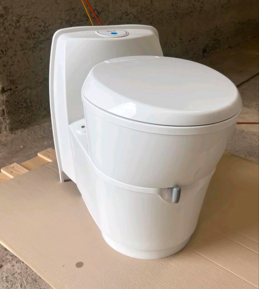 NEU Thetford C223 CS Campingtoilette Kassettentoilette Klo in Holzminden