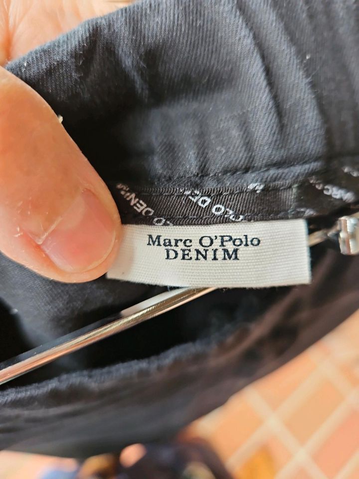 Marc O'Polo Hose Gr. S schwarz neuwertig in Bad Heilbrunn