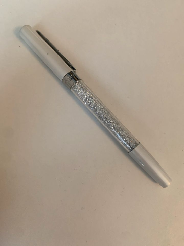 Swarovski Kristall Stift Kugelschreiber schreibt schwarz in Köln