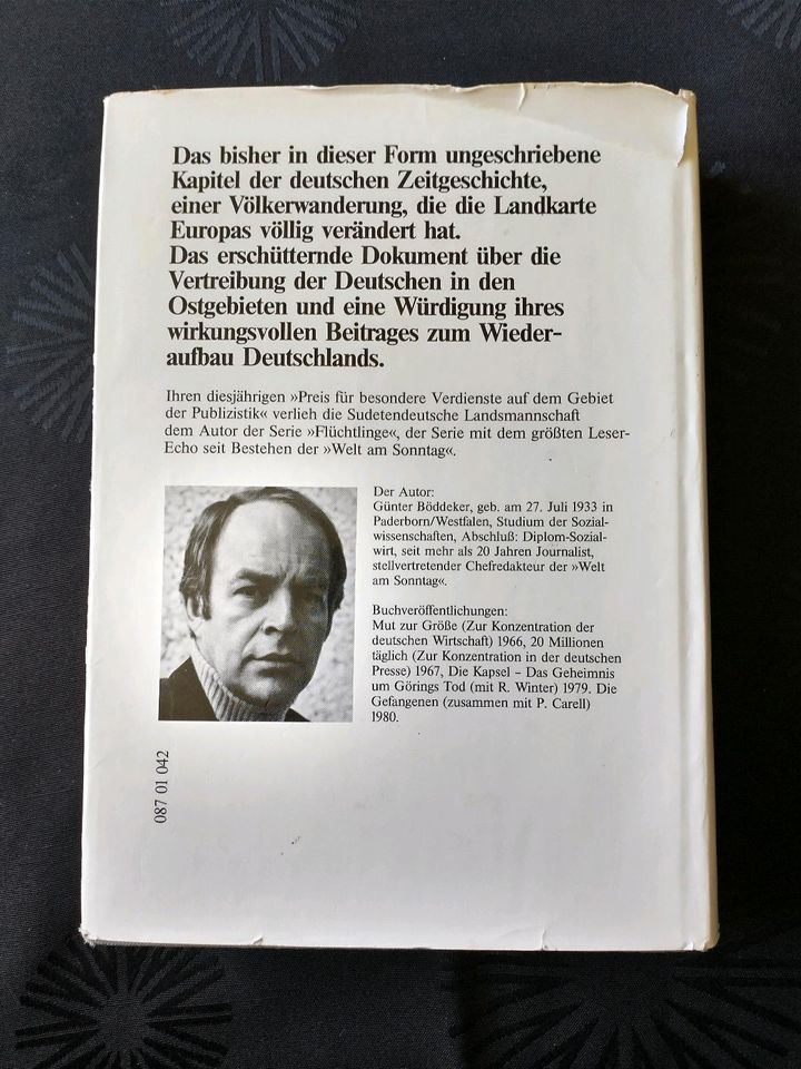 Die Flüchtlinge - Vertreibung im Osten / Günter Böddeker in Neustadt in Holstein