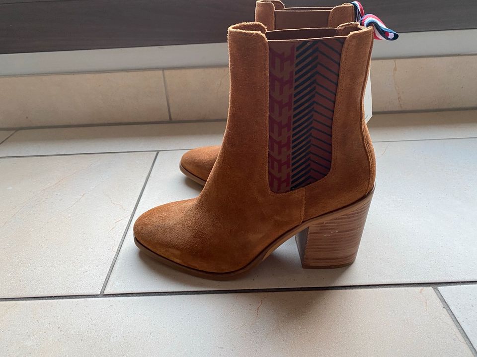 NEU ⭐️Tommy Hilfiger Stiefelette 38 in Drensteinfurt