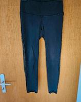 tredy leggings mit Strassbesetzung an der Seite Niedersachsen - Salzhemmendorf Vorschau