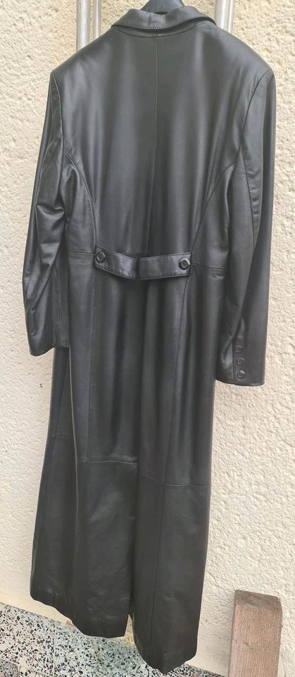 Mantel schwarz Holtkamp Größe 40 Gothic edel lang Leder in Altenburg