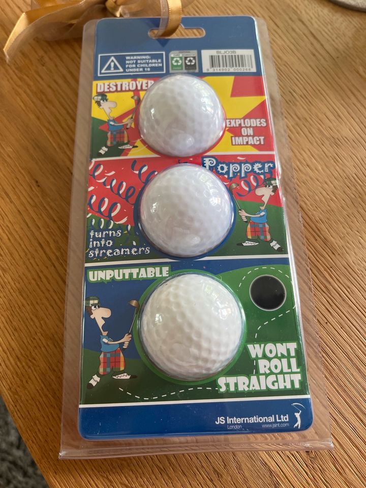 Scherzbälle prank golf balls Golfbälle Spaß unputtable in Aschheim