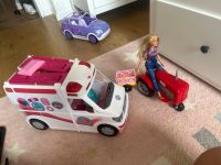 Barbie Krankenwagen und Traktor Wuppertal Wuppertal - Heckinghausen Vorschau
