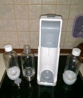 Soda Stream mit Zylinder und 1 Flasche Hessen - Biedenkopf Vorschau