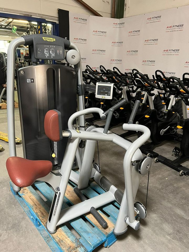 Technogym Selecton Line Studioausstattung, Cardio + Kraft, 33pcs in Langenfeld