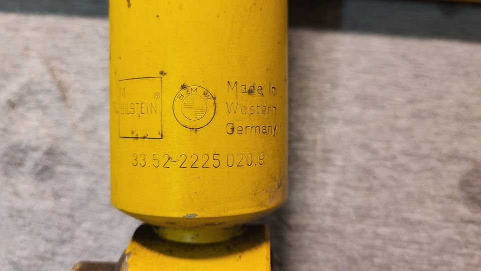 BMW original Bilstein Dämpfer E28 M5 E24 M6 635i Gelb Fahrwerk in Dortmund