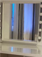 3x NISSEDAL Spiegel zu verkaufen weiße quadratische Spiegel Berlin - Reinickendorf Vorschau