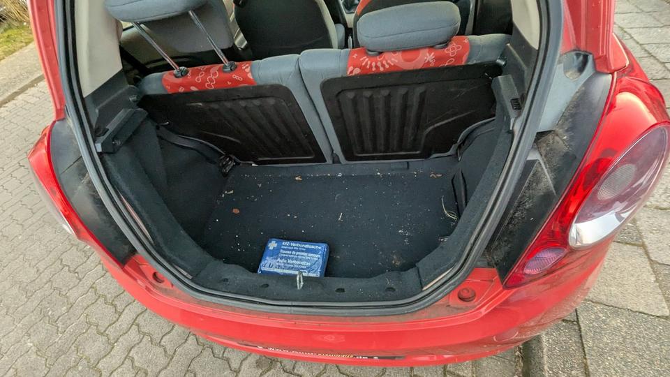 Ford Ka, 2009, 70.000km, Benziner, hat neuen TÜV seit 02/25 in Hamburg