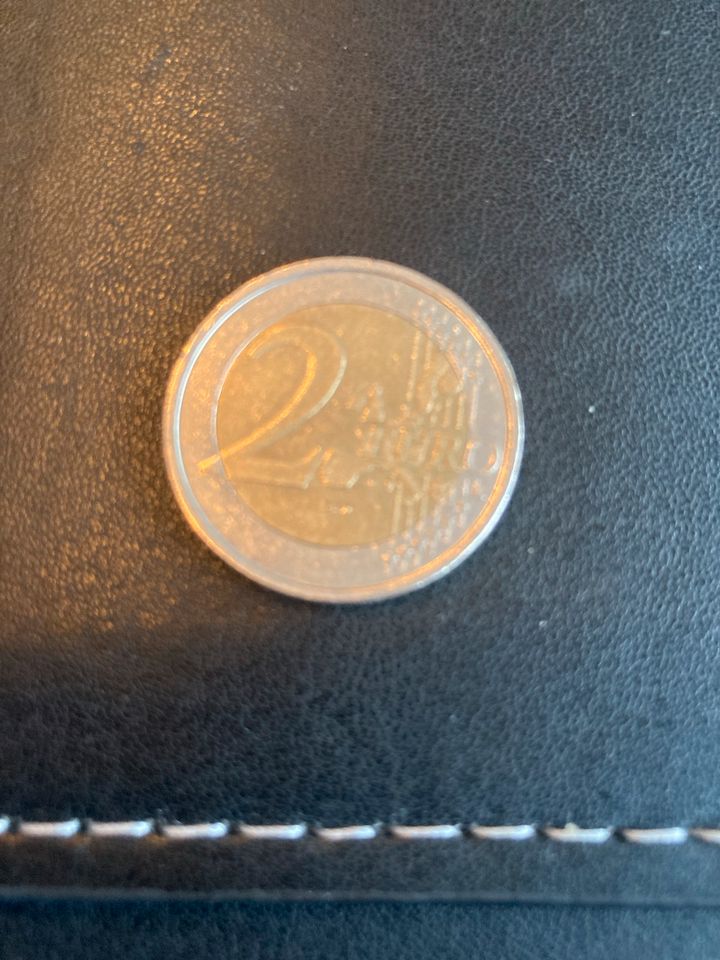 2 Euro Münze in Hamburg