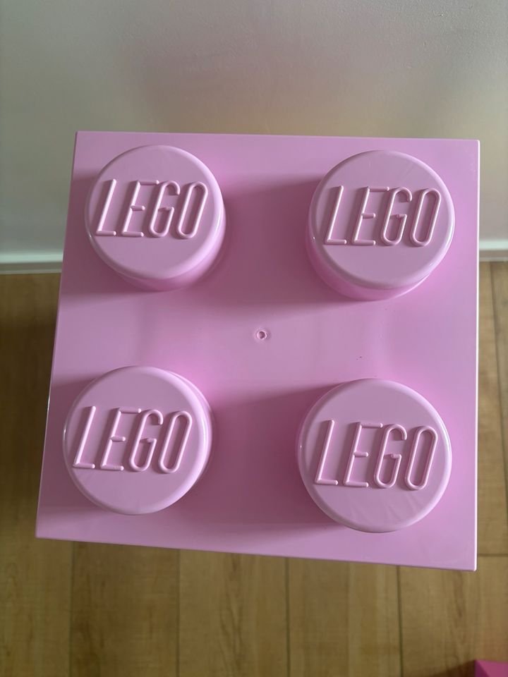 Lego Box groß in Augsburg