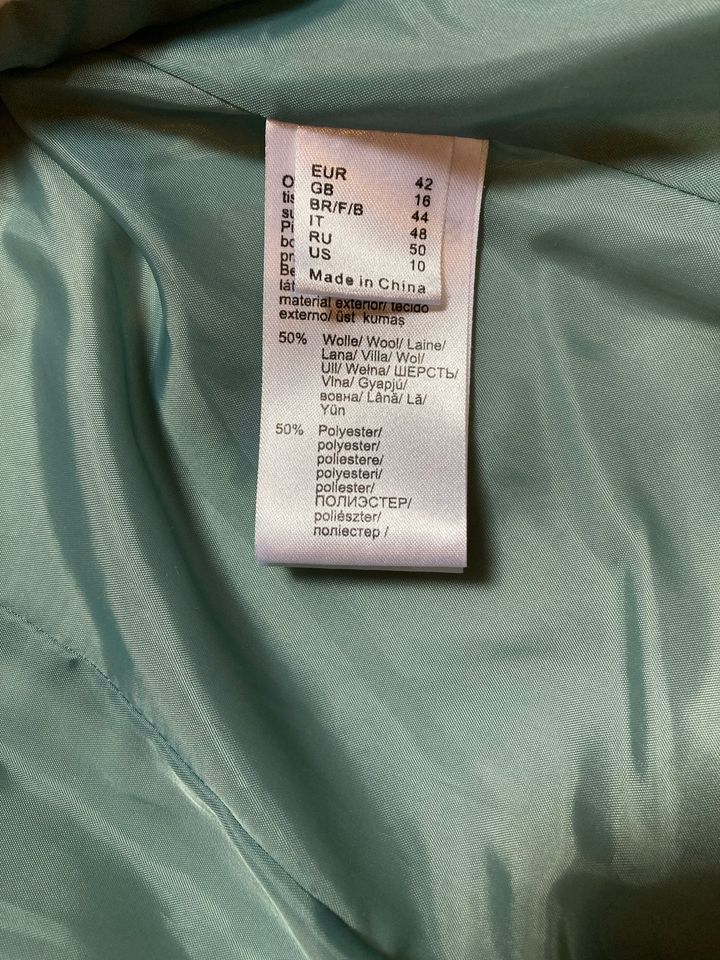 Weiße wolljacke mit hohem Kragen 42 XL Rainbow in Heilbad Heiligenstadt