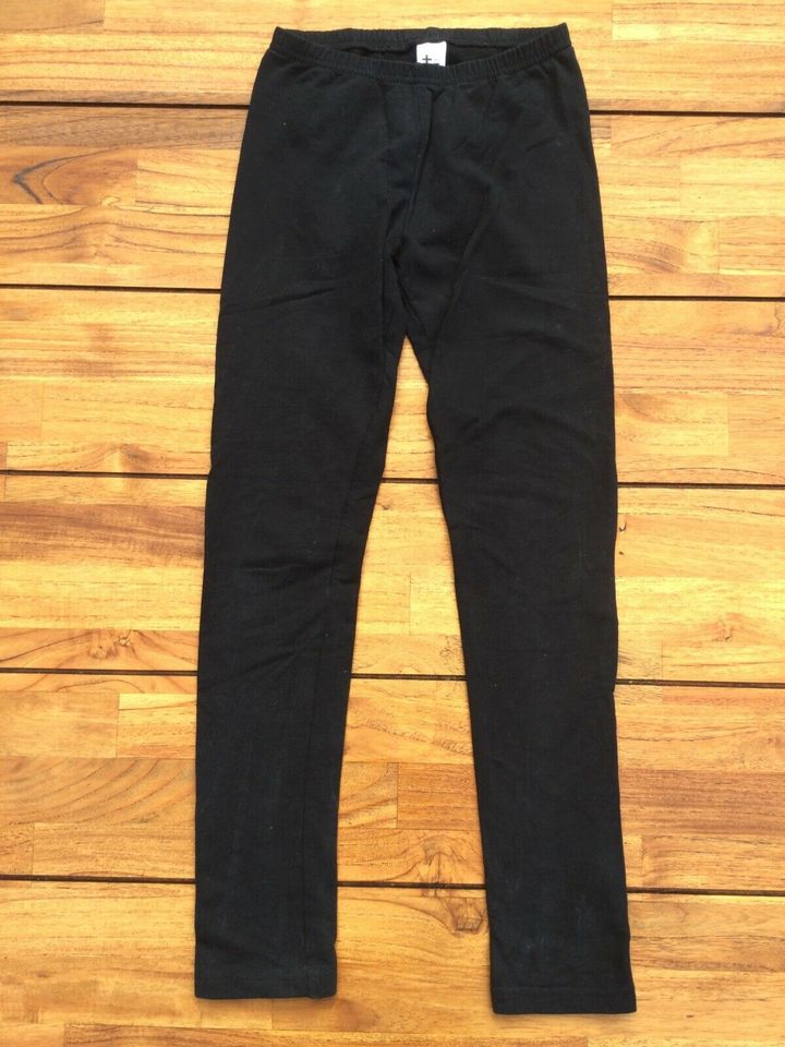 Jogginghose Wellnesshose Legging schwarz Here&There Gr. 152 in Kiel