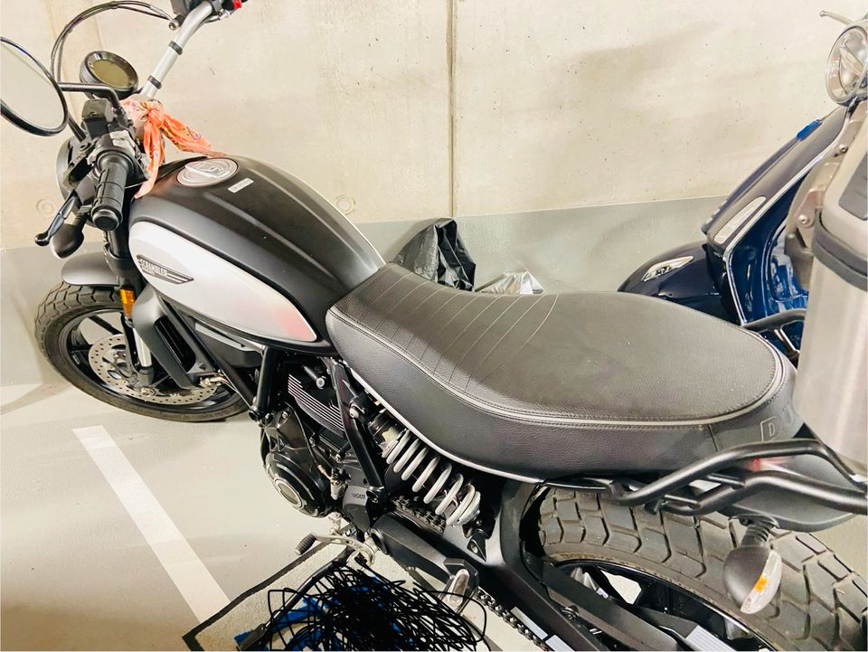 DUCATI SCRAMBLER DARK (SCR 800 DARK) in Kolbermoor